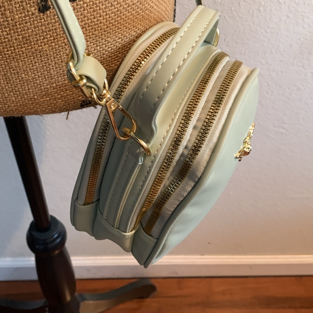 Crossbody Bag - Picture 4 of 12
